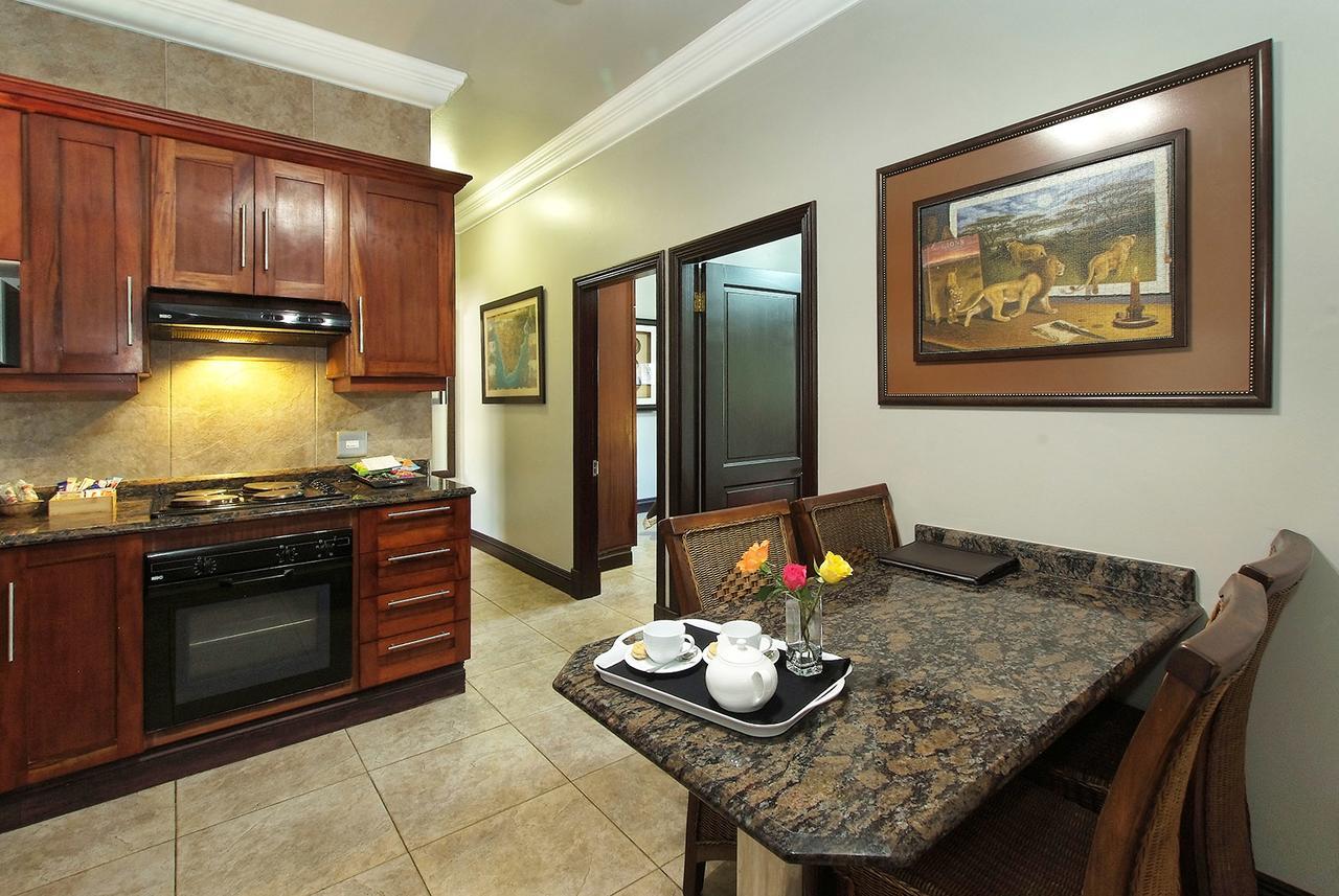 Ushaka Manor Guest House Durban Dış mekan fotoğraf