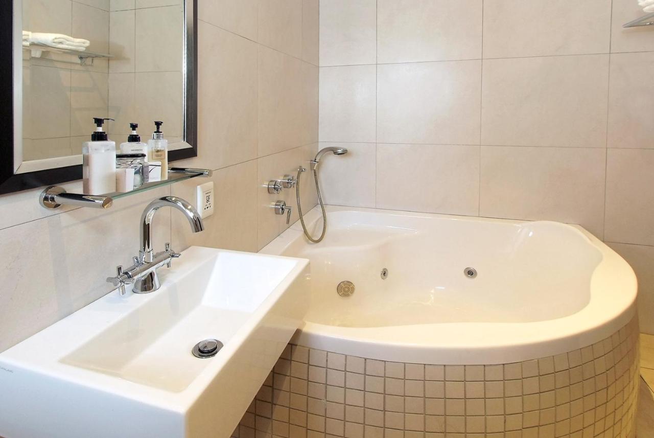 Ushaka Manor Guest House Durban Dış mekan fotoğraf